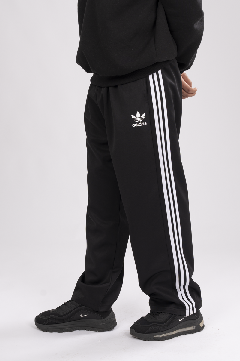 Adidas wide-Leg Pants