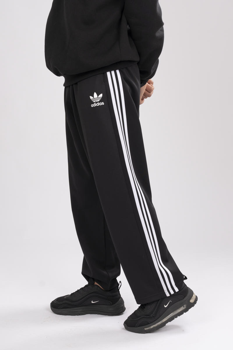 Adidas wide-Leg Pants